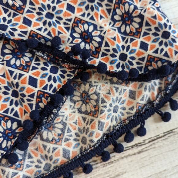 Divided H&M printed pull on shorts with pompom trim Sz 8 - Picture 2 of 5